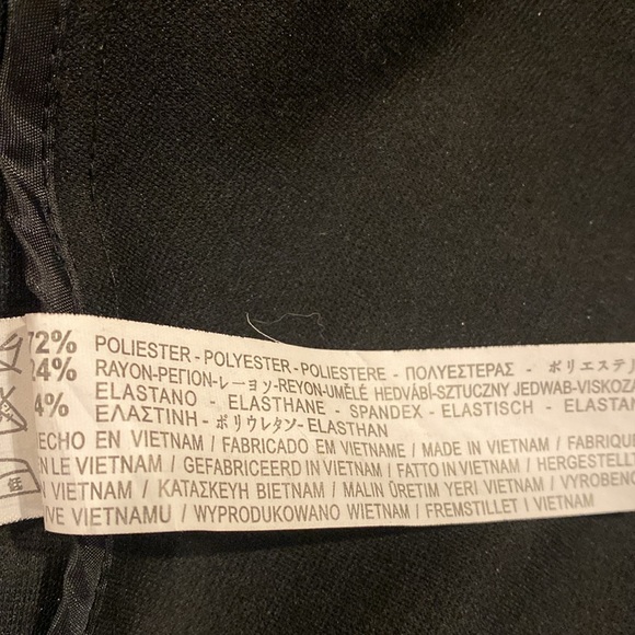 INDITEX Fabulous ladies unique black blazer with belt, size Medium - Picture 10 of 16